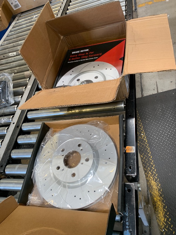 Photo 1 of GAIASURGE Front Anti-Rust Geomet Brake Kit Compatible with 2009-2015 Honda Pilot, 2007-2013 Acura MDX, Drilled and Slotted Rotors Kit |329.8mm(13in) Brake Discs Automotive Ceramic Brake Pads