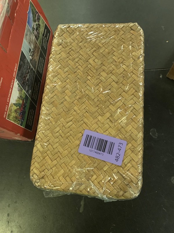 Photo 1 of Sumnacon Tissue Box Cover Rectangle Tissue Box Seagrass Tissue Box Holder Woven Tissue Holder Decorative Tissue Cover for Bathroom Tissue Box Cover Rectangular for Home Office Table Caramel