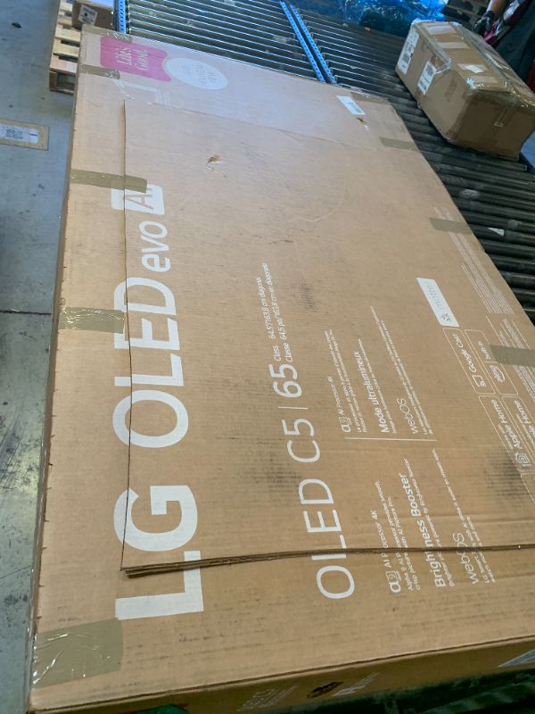 Photo 1 of LG 65-Inch Class OLED evo AI 4K C5 Series Smart TV w/Dolby Atmos, Dolby Vision, HDR10, AI Super Upscaling 4K, Filmmaker Mode, Wow Orchestra, Alexa Built-in (OLED65C5PUA, 2025)