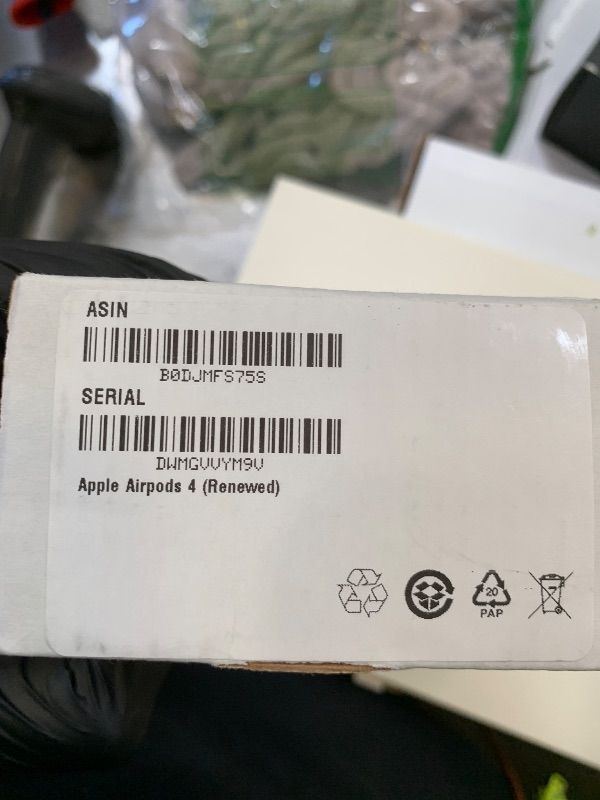Photo 1 of Apple Airpods 4 (Renewed)
