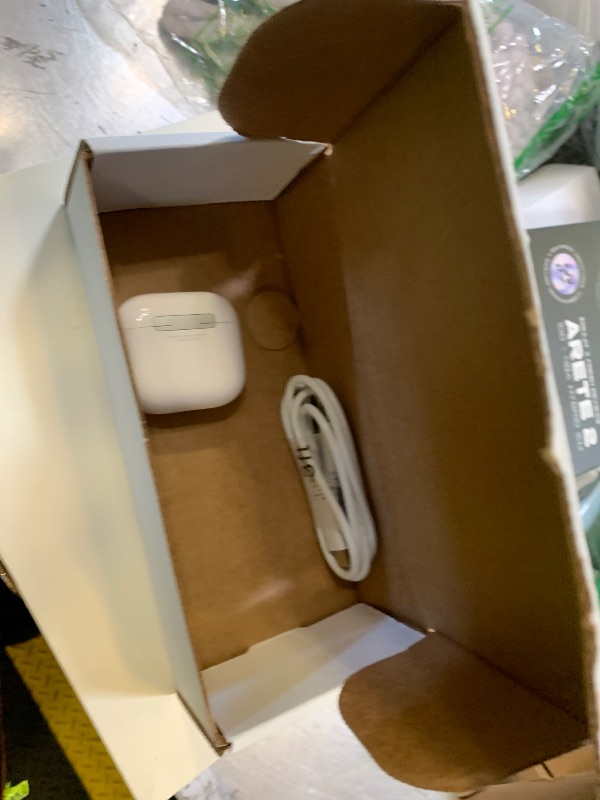 Photo 1 of Apple Airpods 4 (Renewed)