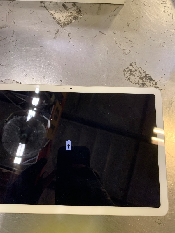 Photo 1 of Google Pixel Tablet - Android Tablet with 11-Inch Screen and Extra-Long Battery Life - Porcelain - 8 GB RAM - 256 
