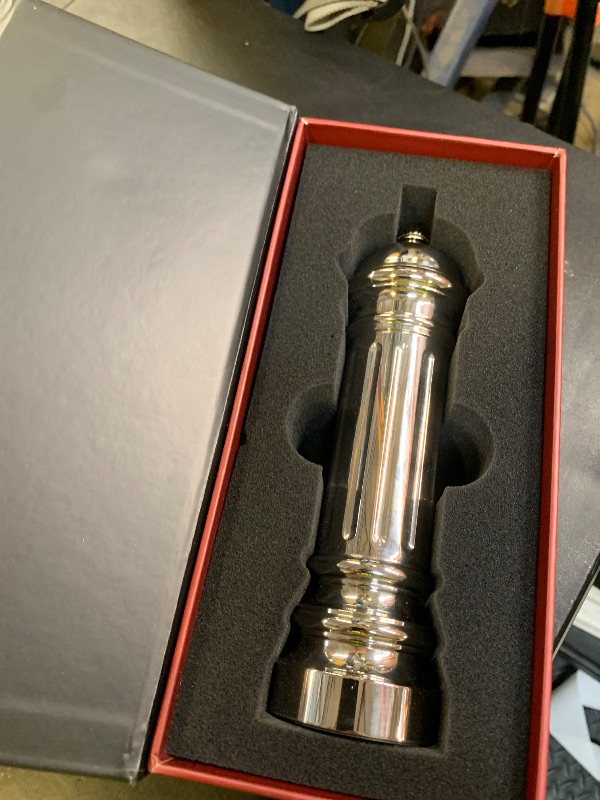 Photo 1 of Aurevit Metal Pepper Grinder with Stainless Steel Core, Heavy Duty High Output Pepper Mill with Adjustable Coarseness, All-Metal Construction, Refillable (Silver)