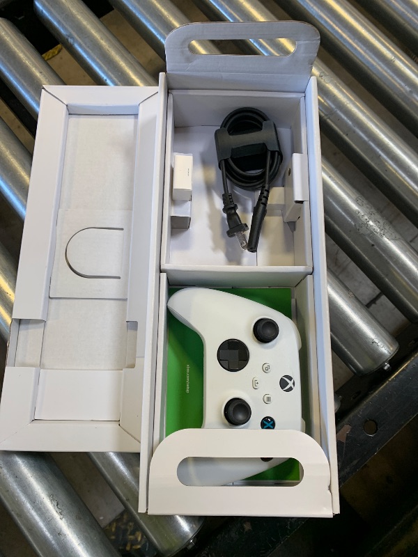 Photo 1 of Xbox Series S - All Digital Gaming Console - 512GB SSD - Includes Wireless Controller - 120FPS (Renewed Premium)
