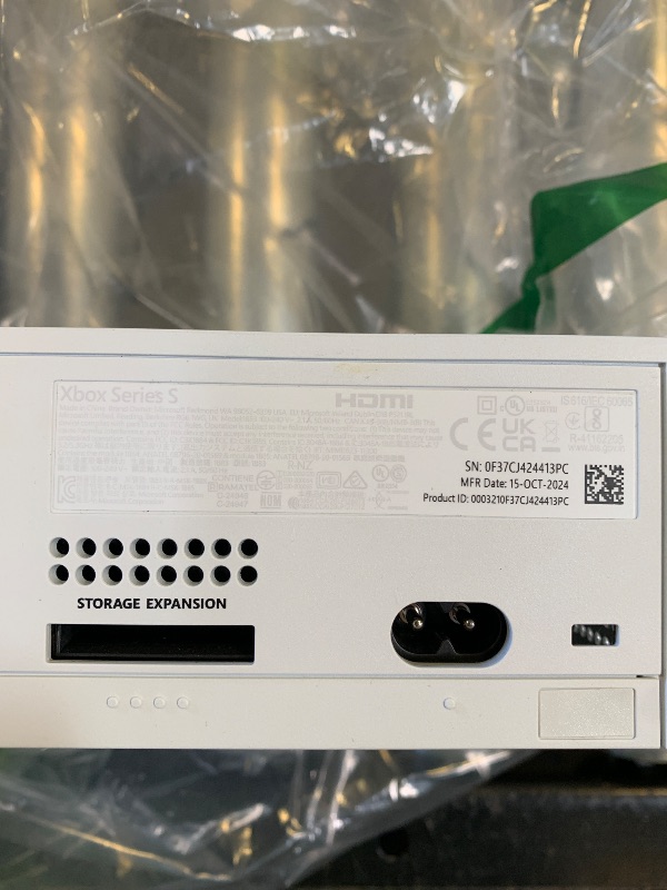Photo 1 of Xbox Series S - All Digital Gaming Console - 512GB SSD - Includes Wireless Controller - 120FPS (Renewed Premium)