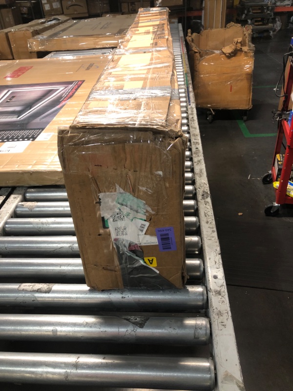 View 8 of *** MISSING LED ***
RealTruck AMP Research PowerStep Smart Series Retractable Electric Truck Steps with LED Step Lights & App Control | Fits 2022-2026 Chevrolet Silverado/GMC Sierra 1500/2500/3500HD | 86255-01A