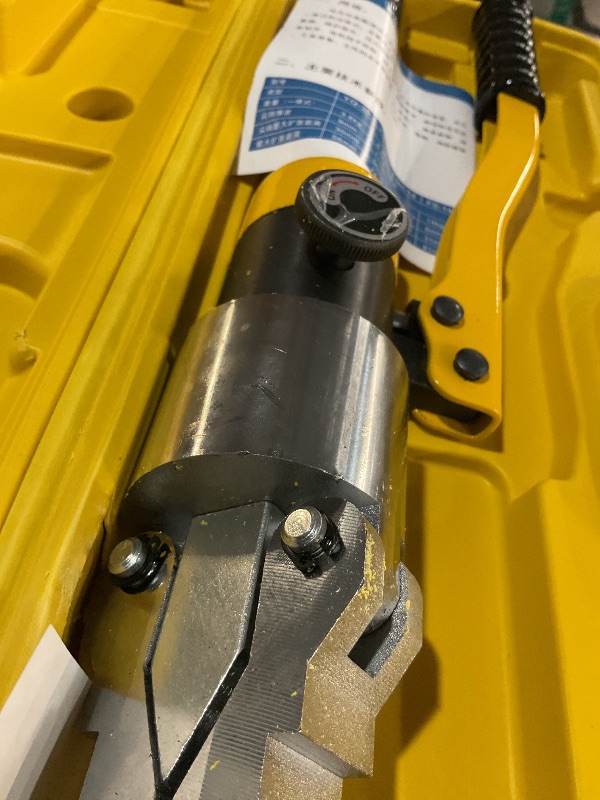 View 4 of ***MINOR DAMAGE***
Dowwnel Hydraulic Spreader & Exhaust Expander Tool