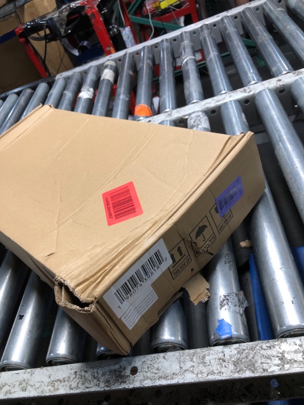 Photo 1 of ***FACTORY SEALED ***
JC Whitney Window Regulator Compatible with 1992-2011 Mercury Grand Marquis, Ford Crown Victoria, 2003-2004 Marauder with Motor Rear, Driver Side FO1550111 JWM491732