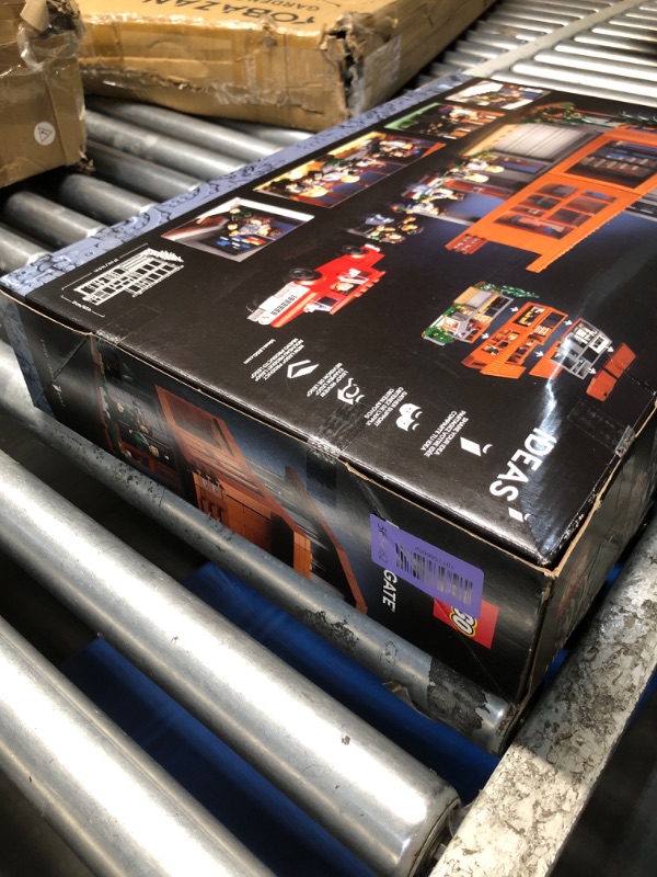 Photo 1 of ***FACTORY SEALED ***
LEGO Ideas Twilight The Cullen House - Collectible Set for Adults 18+ - DIY Fantasy Craft for Book Lovers - Edward, Bella, Jacob + 4 More Minifigures - Gift Idea for Fans of the Movies - 21354