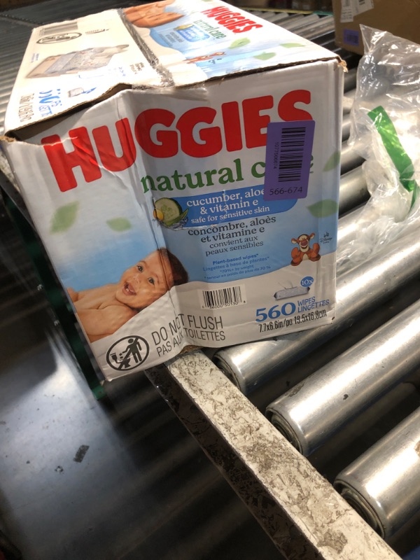 View 2 of ***FACTORY SEALED ***
Huggies Natural Care Cucumber, Aloe and Vitamin E Baby Wipes, Hypoallergenic, Scented, 10 Flip-Top Packs (560 Wipes Total), Packaging May Vary