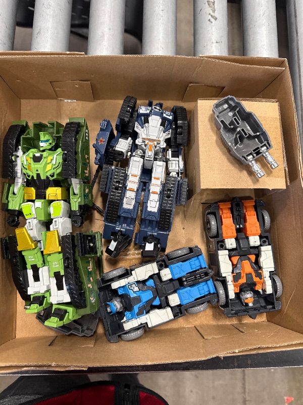 View 4 of ***STOCK PHOTO IS NOT THE SAME ****Transformers Age of the Primes Combaticon Onslaught, Commander Class 6.75-Inch Converting Action Figure, Robot Toys for Ages 8+