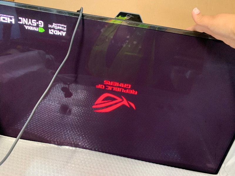 Photo 1 of *SCRATCHES*ASUS ROG PG32UCDM 32" 4K 240Hz OLED Gaming Monitor