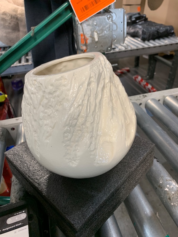 Photo 1 of **stock photo for reference only**Ceramic Plant Pot, 8 Inch Round Planter with Drainage, White