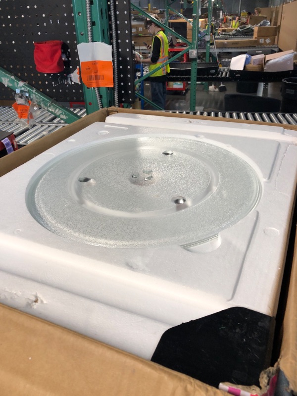 View 3 of ***FACTORY SEALED - OPENED FOR INSPECTION***
FRIGIDAIRE 2.2 Cu. Ft. Stainless Steel Microwave Oven, Multi Function, Programmable, 1,200 Watts