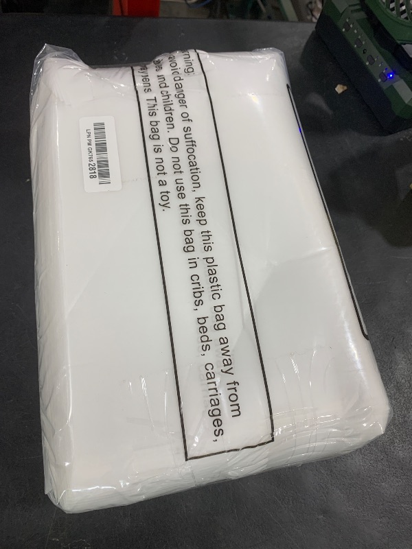 Photo 1 of Dunzoom 18 x 26 Inch Foam Packing Pouches (30 Pcs)