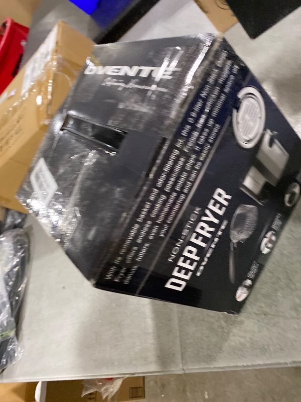 Photo 1 of OVENTE Electric Deep Fryer 840W 0.9L Silver FDM1091BR