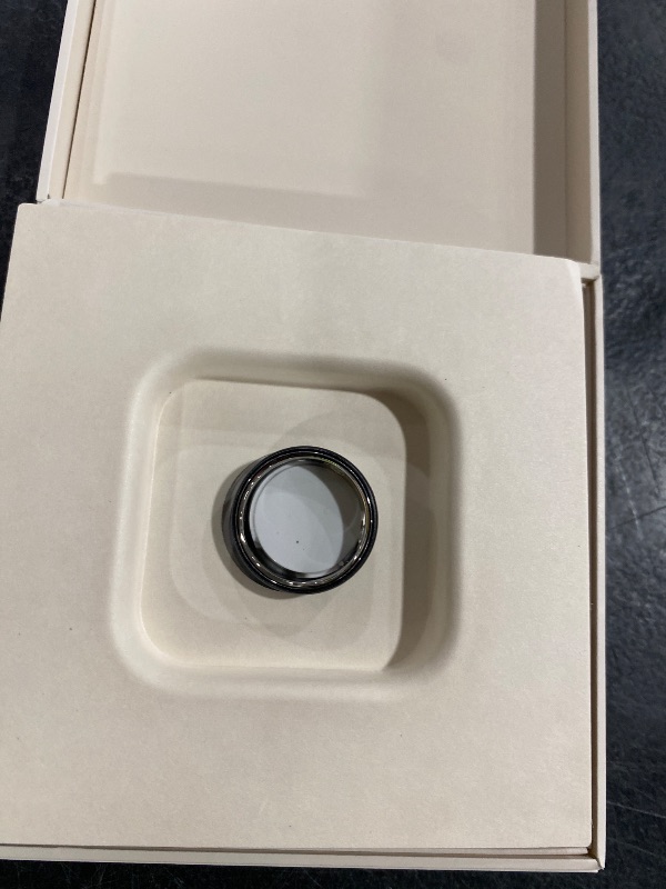 Photo 1 of OURA Ring 5 Smart Ring - Stealth - Size 11