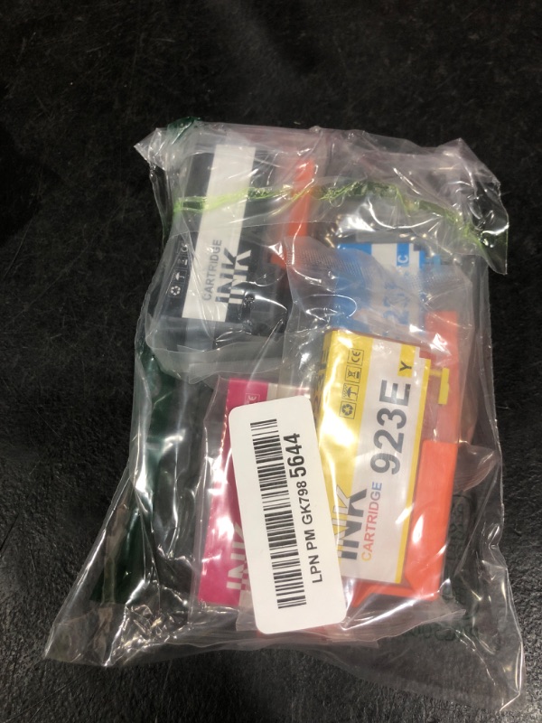 Photo 1 of XLhippo 923XL/923e Ink Cartridge Combo Pack - Black & Color