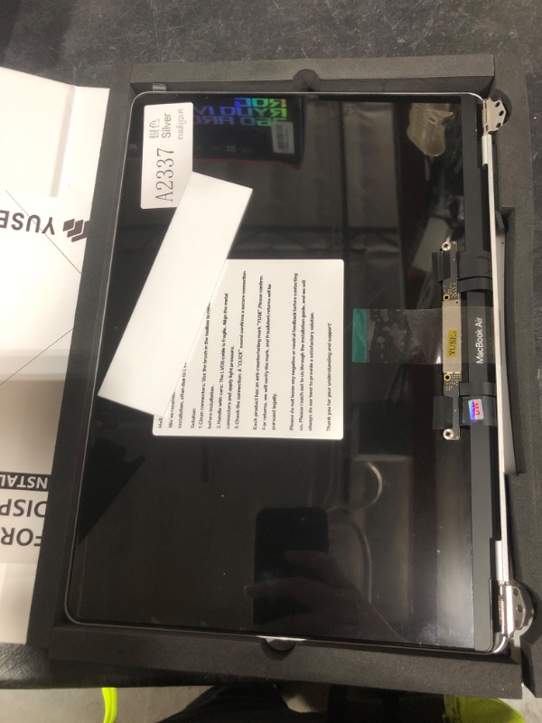 Photo 1 of AWGUKQT MacBook Air 13" A2337 M1 2020 LCD Screen Replacement