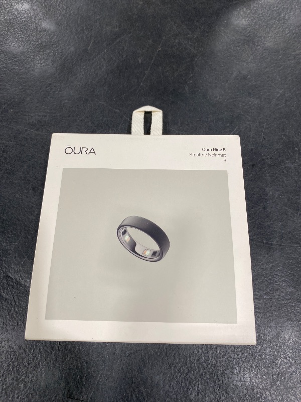 Photo 1 of OURA Ring 5 Smart Ring - Stealth - Size 9