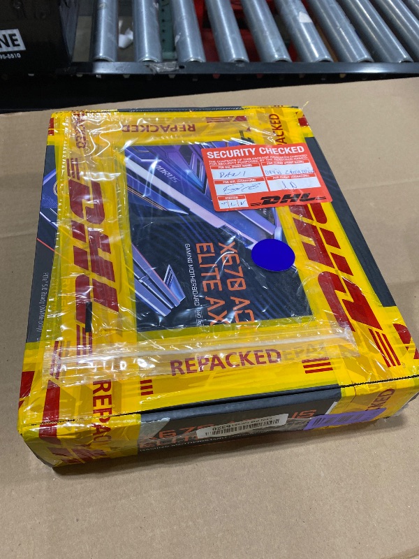 Photo 1 of Gigabyte AORUS Elite AX AMD X670 Motherboard