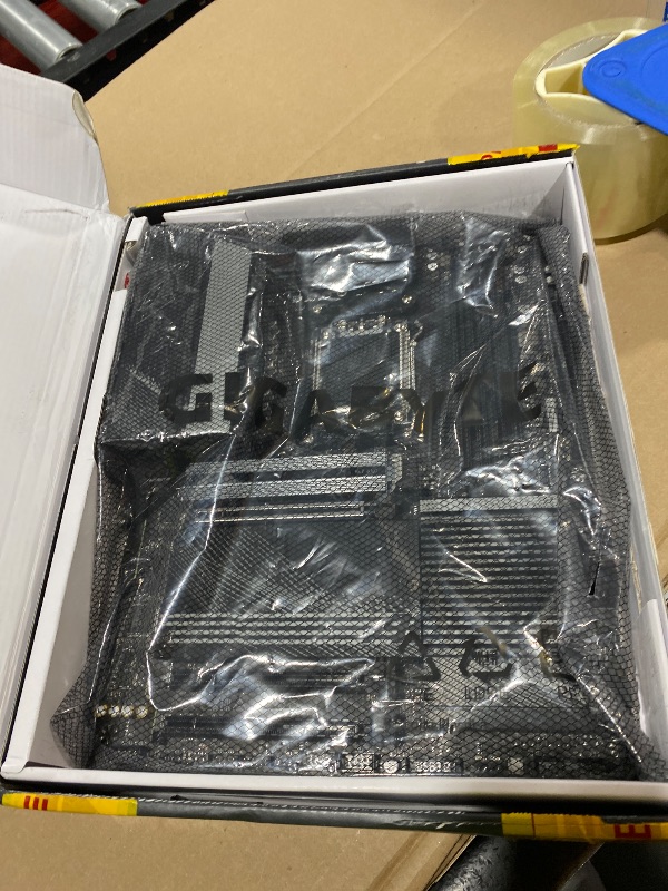 Photo 1 of Gigabyte AORUS Elite AX AMD X670 Motherboard