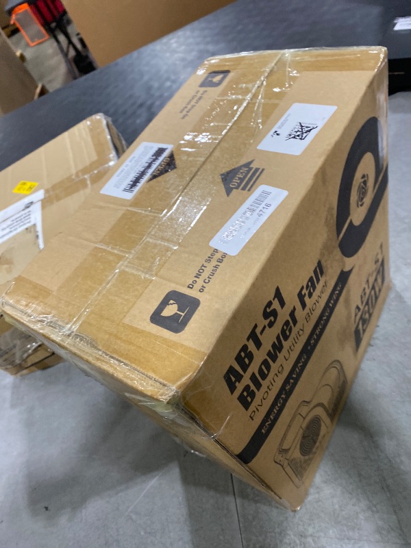 Photo 1 of LZLXXLZL Air Mover Blower Fan - 355CFM, Blue
