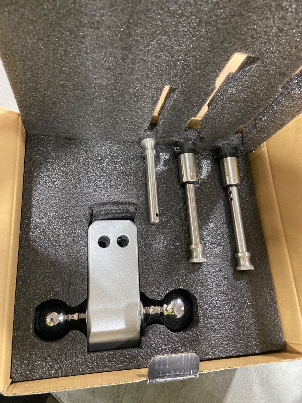 Photo 1 of METOWARE 2.5'' Aluminum Adjustable Trailer Hitch - 18K GTW