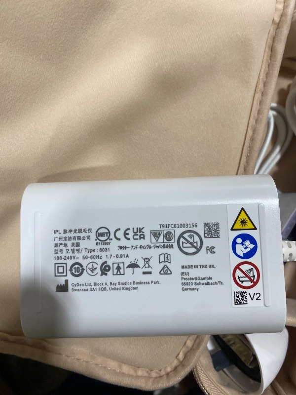 Photo 1 of Braun Silk"expert Pro 5 IPL Hair Removal (IPL5137)