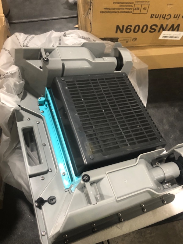 Photo 1 of WAVIO Solar Robotic Pool Skimmer