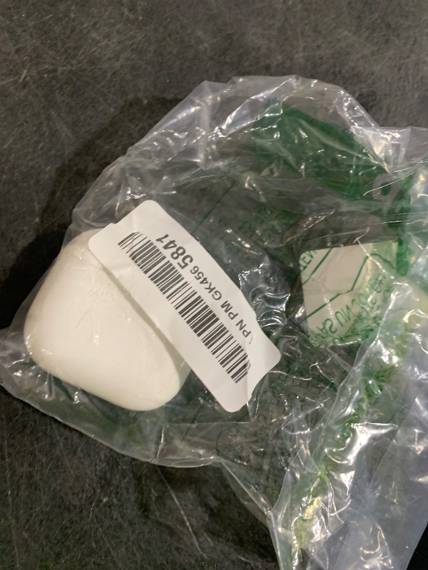 Photo 1 of Apple AirPods 4 Wireless Earbuds