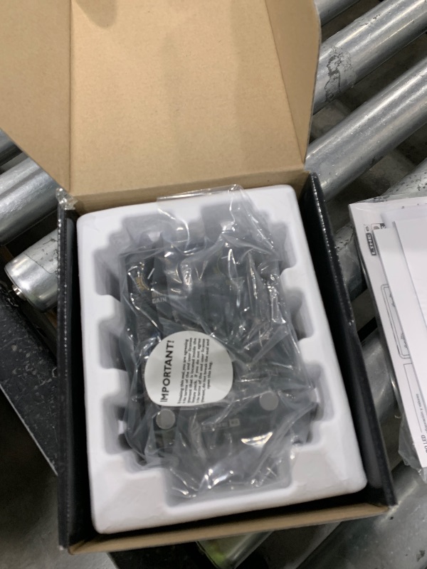 Photo 1 of Line 6 POD Express Black