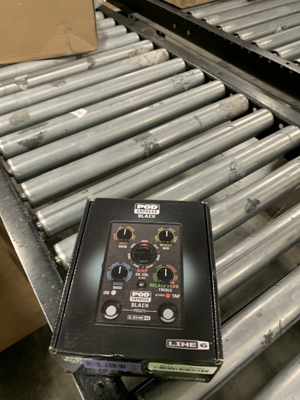 Photo 1 of Line 6 POD Express Black