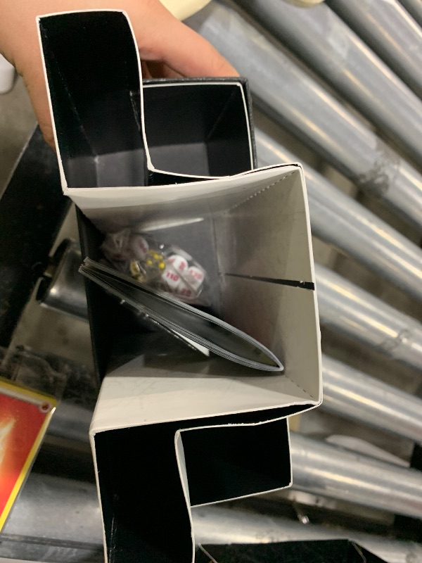 Photo 1 of Pokemon 25th Anniversary Celebrations Elite Trainer Box