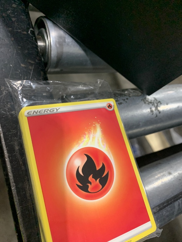 Photo 1 of Pokemon 25th Anniversary Celebrations Elite Trainer Box