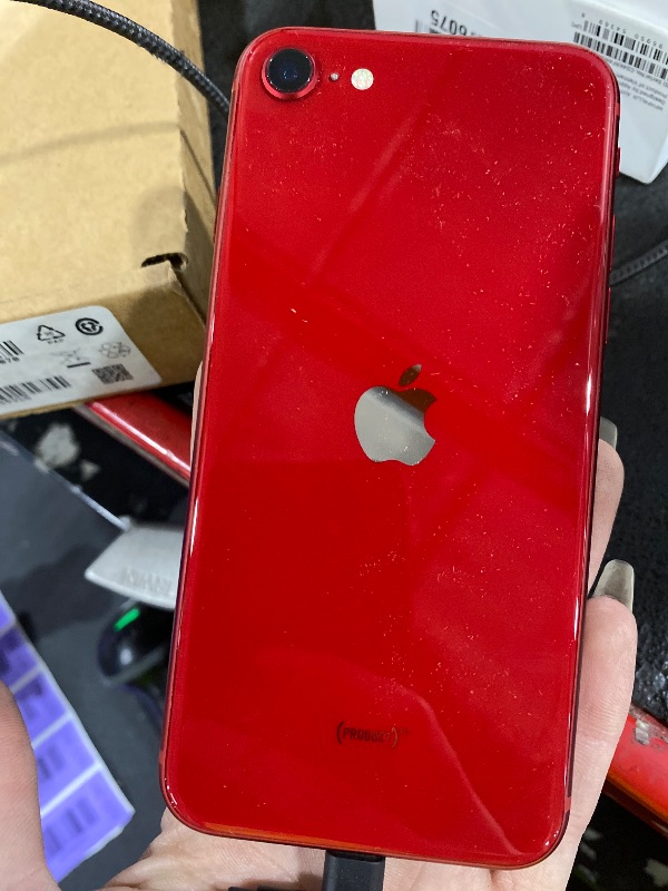Photo 1 of Apple iPhone SE 3rd Gen 64GB Red Unlocked (Renewed)