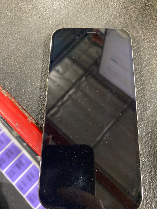 Photo 1 of Apple iPhone 12 Pro 256GB Graphite Unlocked (Renewed)