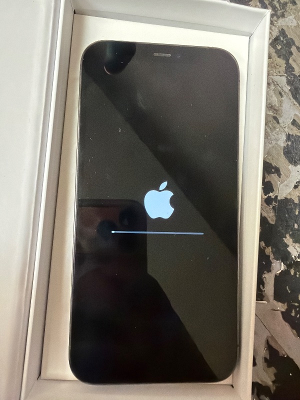 Photo 6 of Apple iPhone 12 Pro 256GB Graphite Unlocked (Renewed)