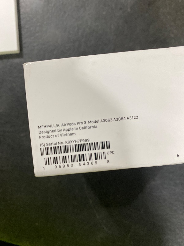 Photo 1 of Apple AirPods Pro 3 Wireless Earbuds