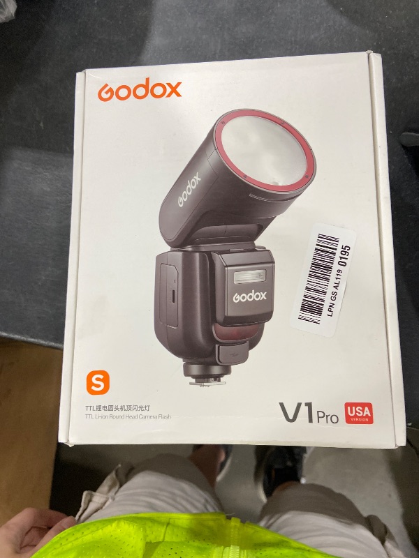 Photo 1 of Godox V1Pro-S TTL Li-ion Round Head Camera Flash