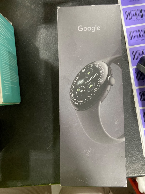 Photo 1 of Google Pixel Watch 4 (41mm) - Smartwatch - Obsidian