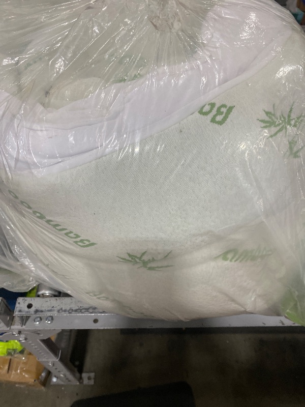Photo 1 of Niagara Sleep Solution King Mattress Topper