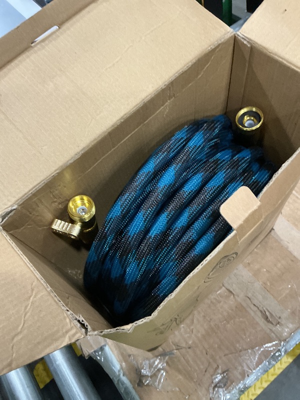 Photo 1 of ***DAMAGE*** Garden Hose, Non-Expandable Water Hose 100ft, Flexible, Kink & Leak Proof Water Pipe with 10-Function Spray Nozzle, Lightweight Outdoor Hose for Yard, Lawn, Car Wash, RV and Home Use