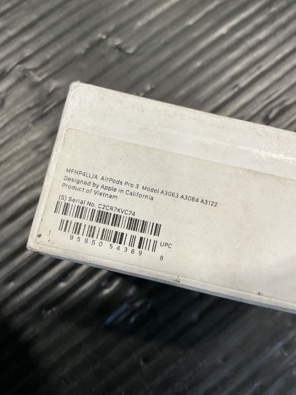 Photo 1 of *MAJOR DAMAGE*
Apple AirPods Pro 3 Wireless Earbuds, Active Noise Cancellation, Live Translation, Heart Rate Sensing, Hearing Aid Feature, Bluetooth Headphones, Spatial Audio, High-Fidelity Sound, USB-C Charging