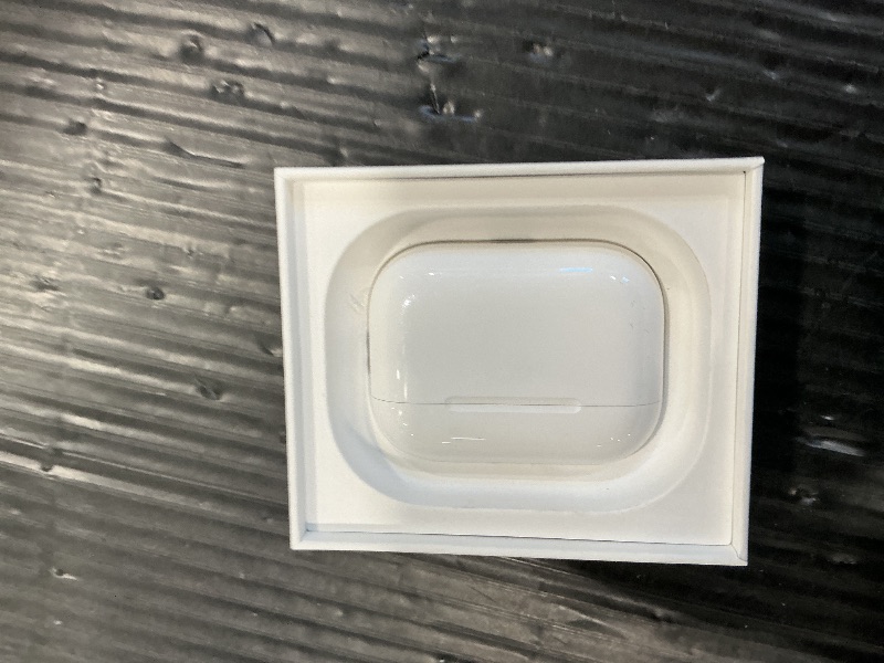 Photo 1 of *MISSING PARTS**
Apple AirPods Pro 3 Wireless Earbuds, Active Noise Cancellation, Live Translation, Heart Rate Sensing, Hearing Aid Feature, Bluetooth Headphones, Spatial Audio, High-Fidelity Sound, USB-C Charging