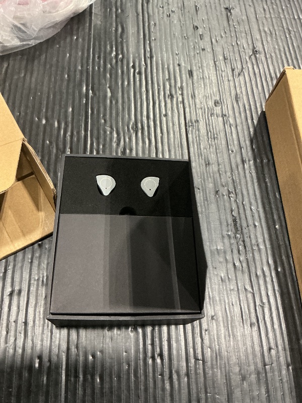 Photo 1 of **SOLD AS IS NO REFUND/RETURN** SEE COMMENTS!~ SIMGOT SuperMix 4 1DD+1BA+1Planar+1PZT Hybrid Drivers Earphones, HiFi in Ear Monitor IEM, Wired Gaming Earbuds with OFC Silver-Plated Cable for Musician Audiophile