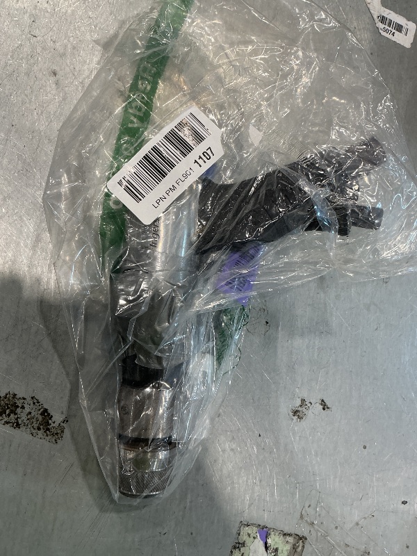 Photo 1 of *** NOT FUNCTIONAL **** ** SOLD FOR PARTS // FINAL SALE 07/12** Ingersoll Rand 114GQC Quick Change Air Hammer 3-Piece Chisel Set, 3500 BPM, 2-5/8" Stroke, .401 Shank
**USED**