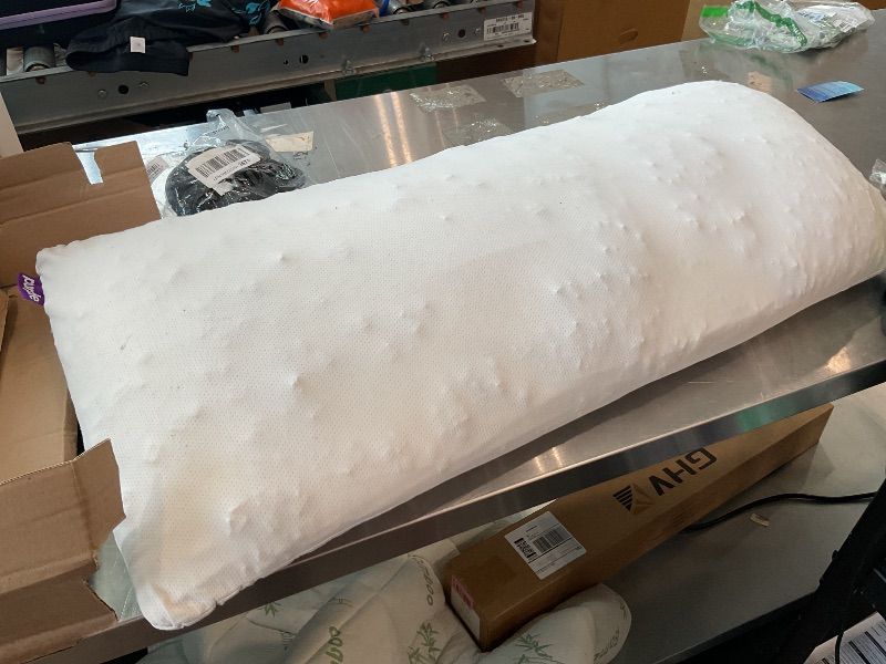 View 4 of [Pillow Used] Purple Harmony Pillow – Talalay Latex Foam Cooling Pillow for Combo or Side Sleepers, 360º Hex GelFlex Grid for No-Pressure Support and Luxurious Weightless Feel - King, Medium Feel, Med Height