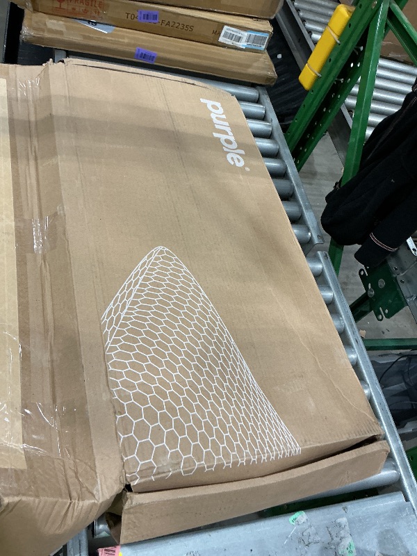 View 2 of [Pillow Used] Purple Harmony Pillow – Talalay Latex Foam Cooling Pillow for Combo or Side Sleepers, 360º Hex GelFlex Grid for No-Pressure Support and Luxurious Weightless Feel - King, Medium Feel, Med Height