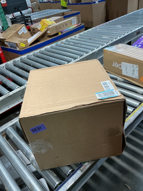 View 2 of ***MISSING LIDS***
IRIS USA 19 QT Plastic Storage Box with Lid and Latches - 4 Pack - BPA-Free, See-Through Organizing Solution, Durable Nestable Stackable Containers, Secure Pull Handle - Clear